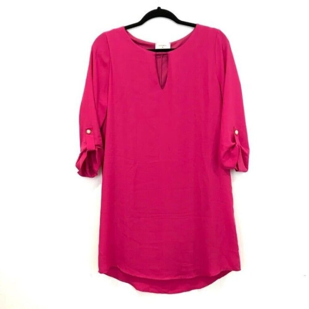 Everly Size M Pink Roll Tab Sleeve Mini Shift Dress Keyhole Pearl Snap  